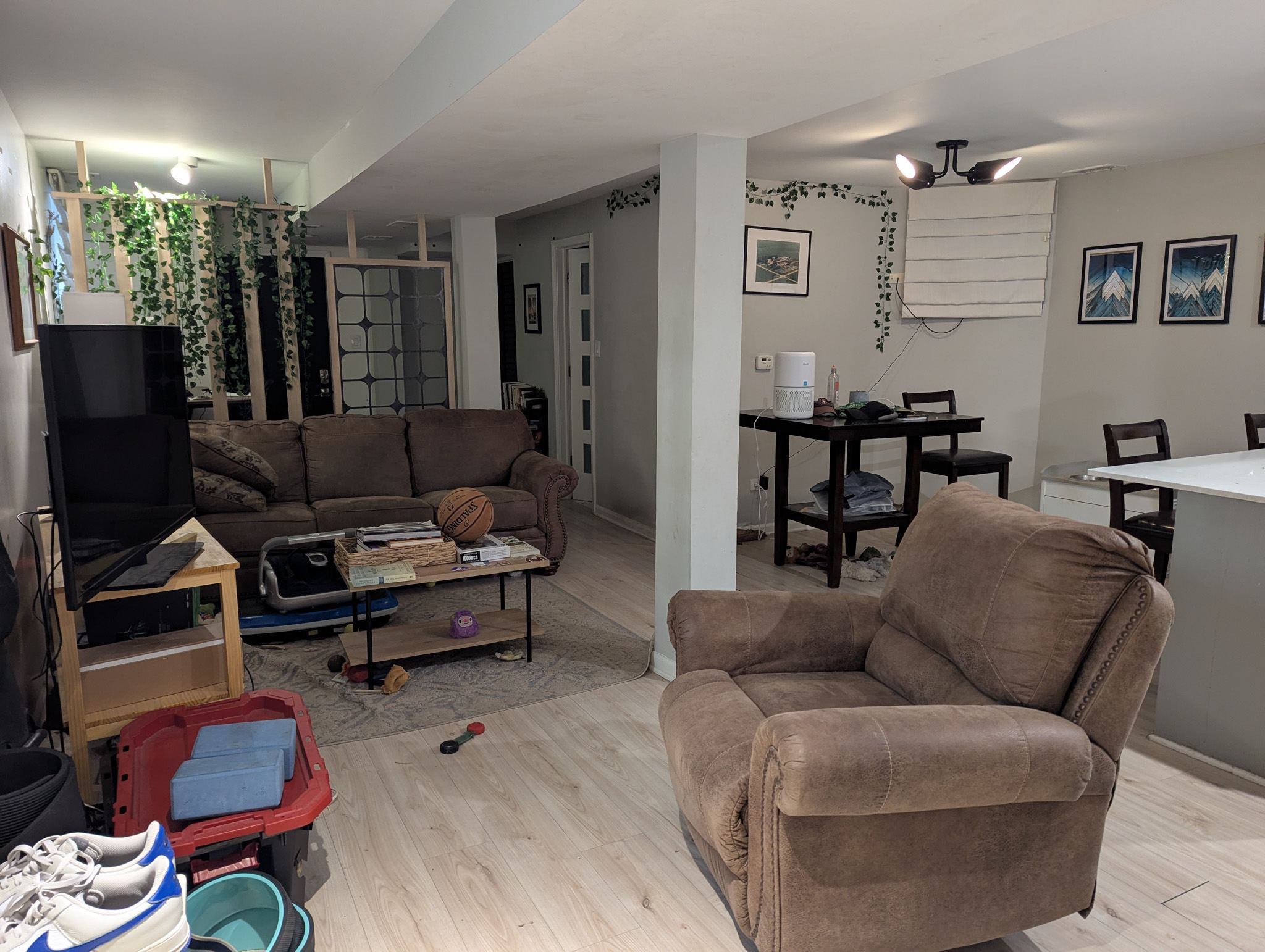 633 W. Arlington Pl. 633 W. Arlington Pl., Chicago, IL 60614 Lincoln Park - Leasing by Cross Street